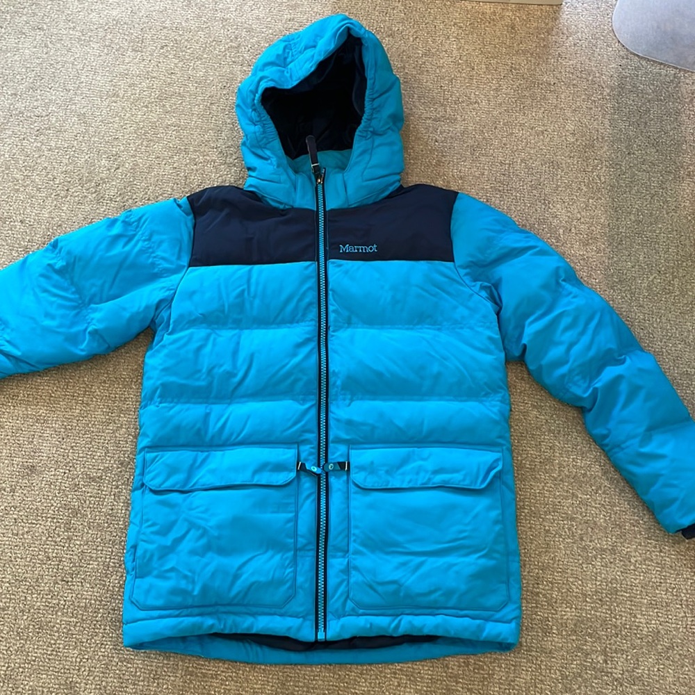 Marmot 700 fill puffy jacket kids large